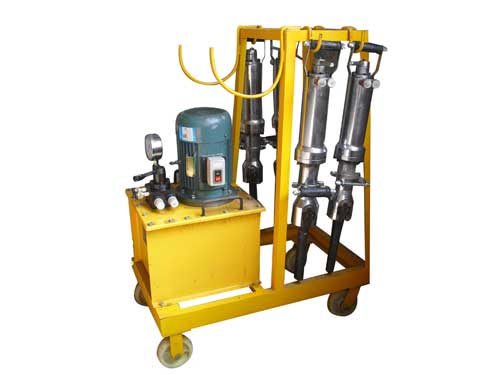 늄�(d��ng)�ͷ��љC(j��)